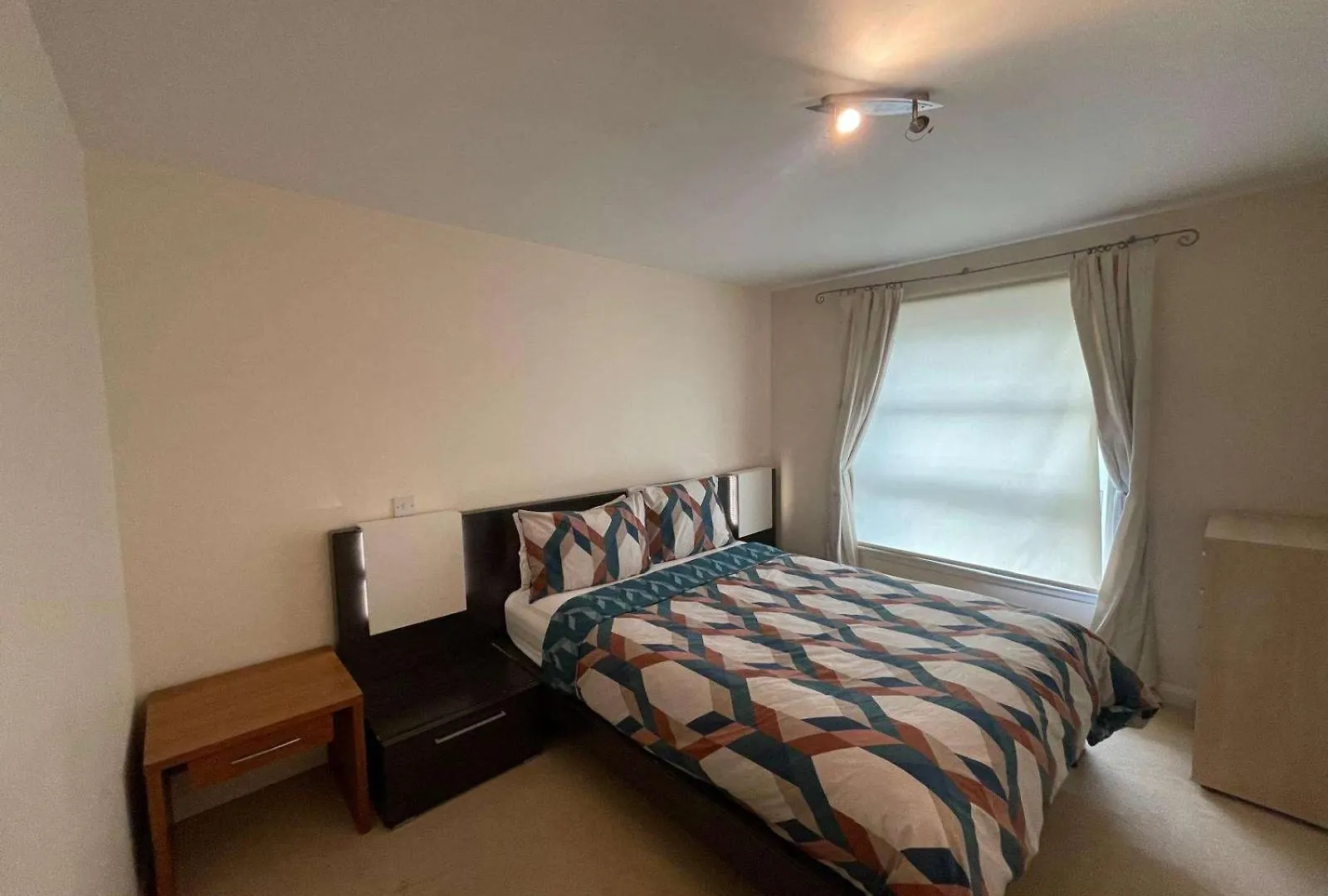 Cozy Aberdeen Apartment With 3 Bedrooms 0*,  Storbritannien